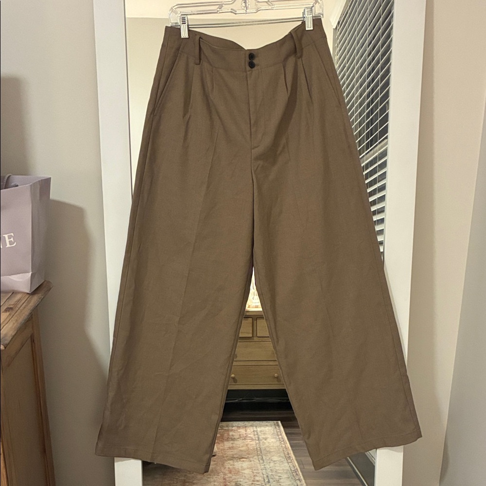 Madewell | The Harlow Wide-Leg Trouser in Brushed Twill - Picture 2 of 4